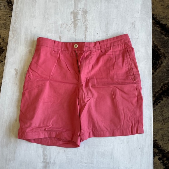 Vineyard Vines Salmon Club Shorts Size 30 - Picture 3 of 4